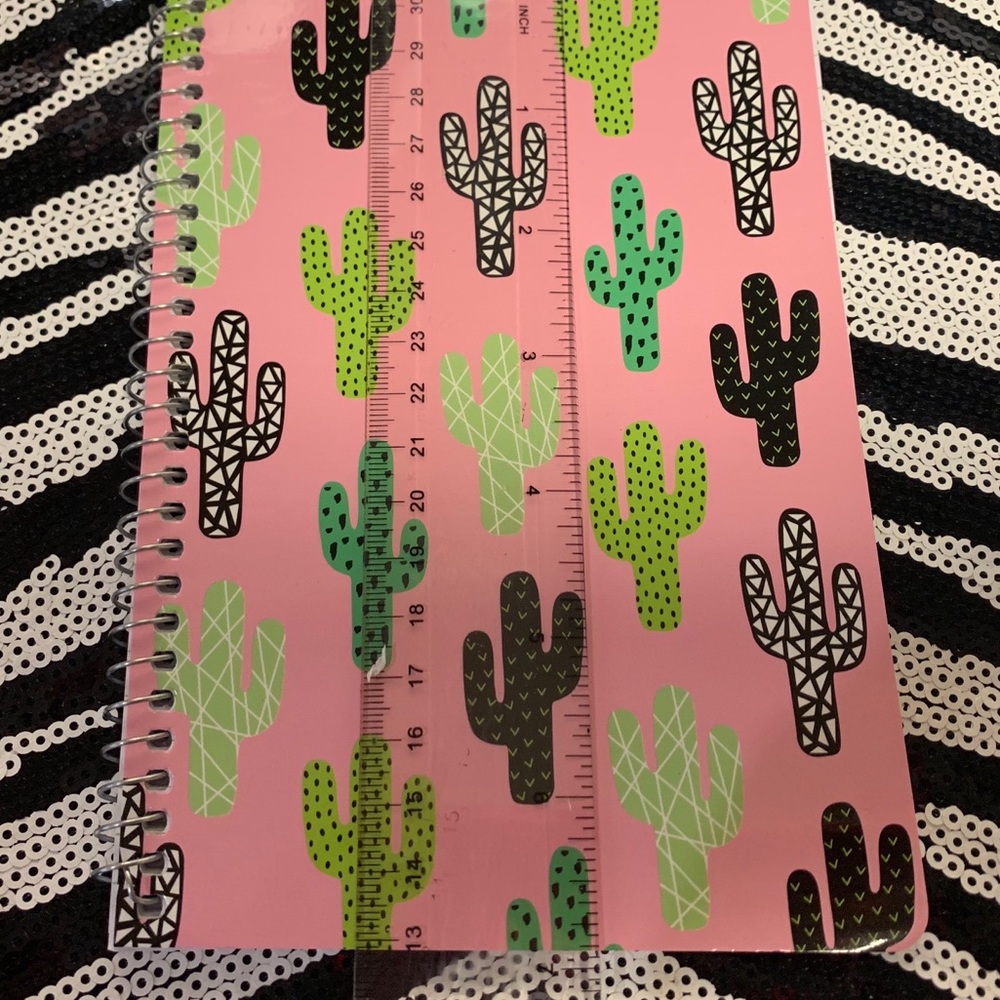 ♥️🌵SOLD♥️🌵 BACK2SCHOOL mini bundle!!☺️ - Picture 5 of 6